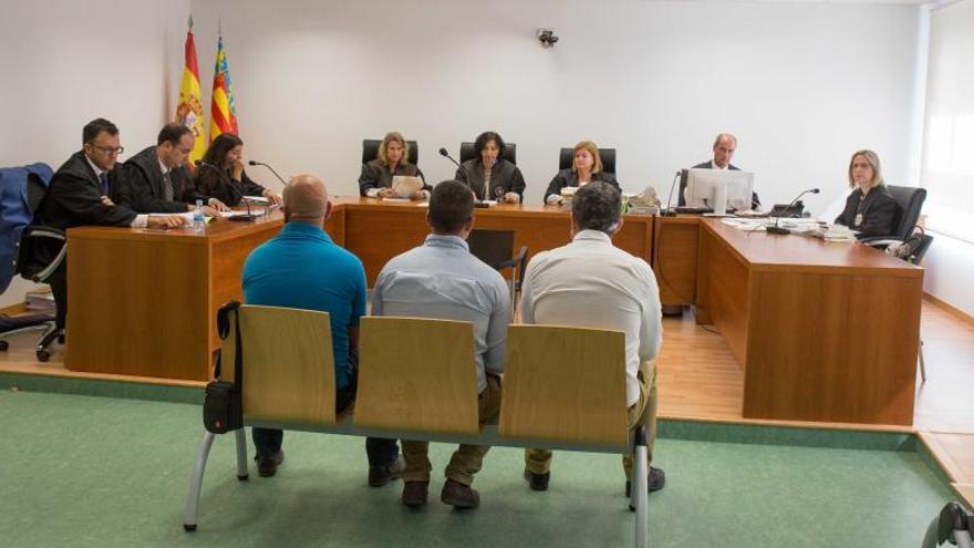 Acusados por corrupción en el cuartel de Ibi atribuyen la denuncia a rencillas personales