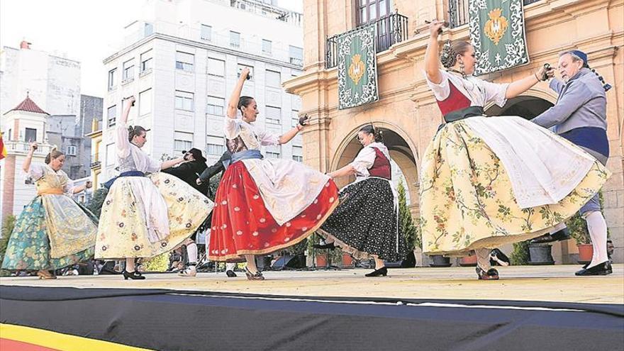 Danzas de las islas y el Magreb con la Antiga Corona de Aragó