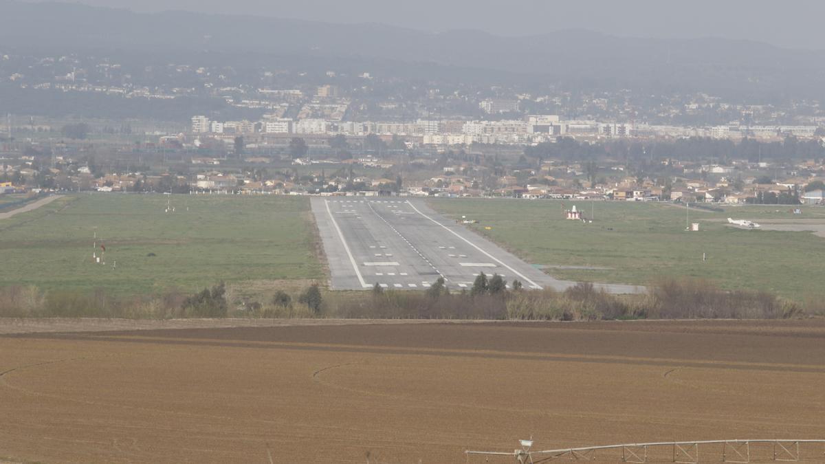 Pista del aeropuerto de Córdoba en una imagen de archivo