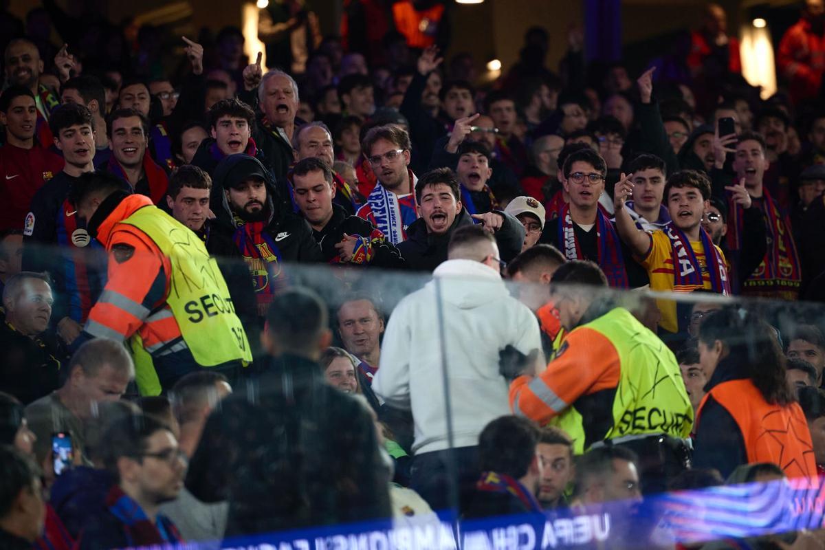 Aficionado del Eintracht infiltrado en el sector locañl del Spotify Camp Nou