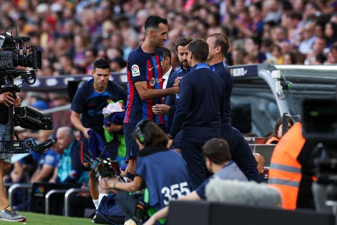 Las imágenes de la despedida de Jordi Alba, Busquets... ¡y el Camp Nou!