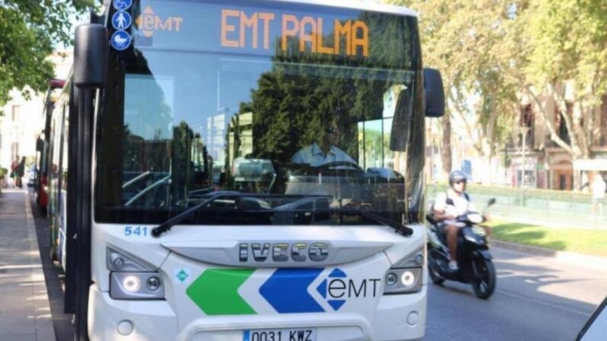 Imagen de un autobús de la EMT Palma
