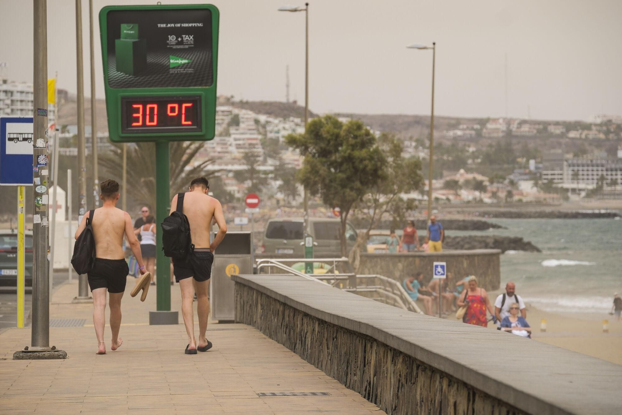 Calima en Playa del Inglés (15/08/25)