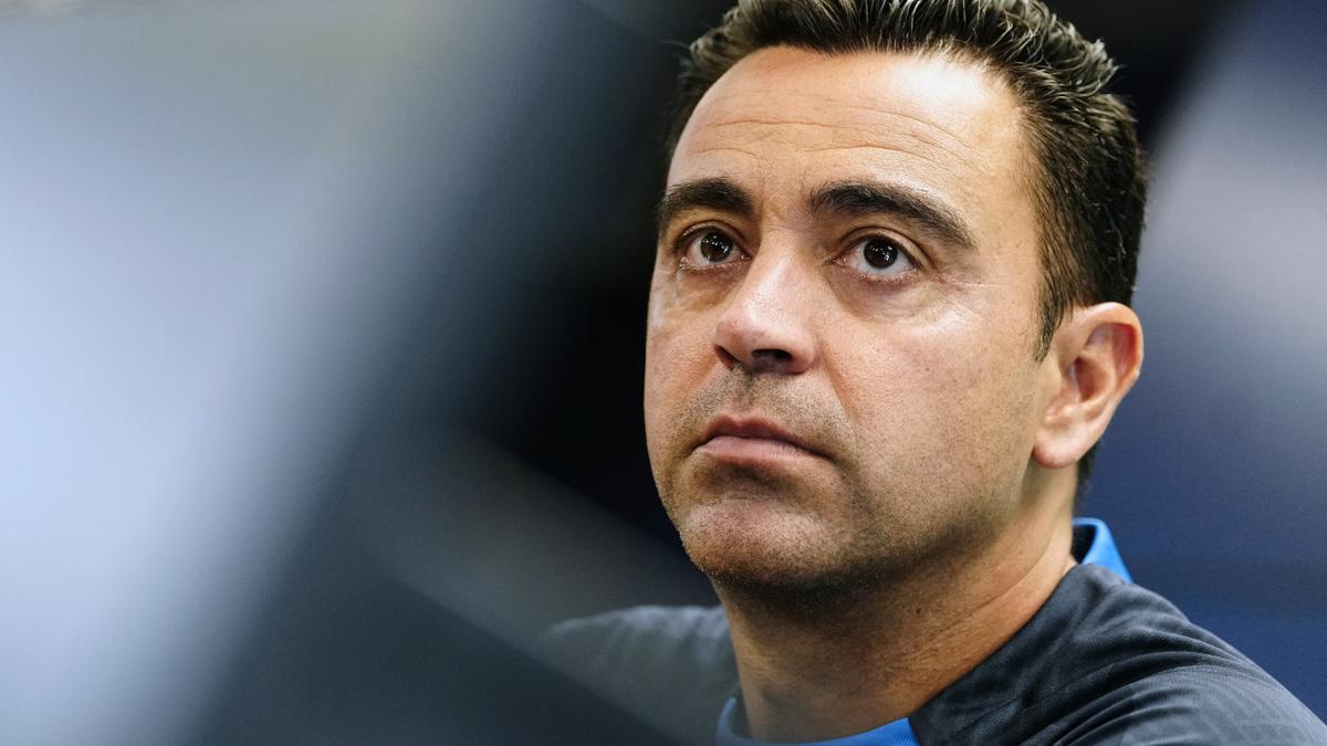 Xavi sobre Kounde: "Es un profesional de los pies a la cabeza. Es una pieza fundamental"