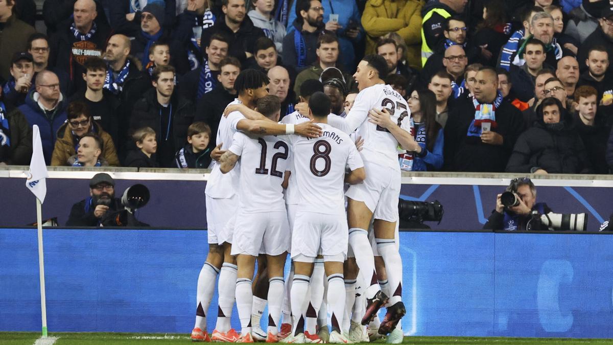Resumen, goles y highlights del Brujas 1 - 3 Aston Villa del partido de ida de los octavos de final de la Champions League