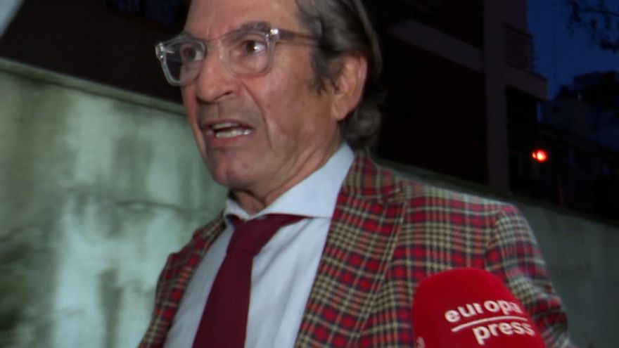 José Manuel Díaz-Patón, novio de Ágatha Ruiz de la Prada, ficha como colaborador de este conocido programa tras su salto mediático