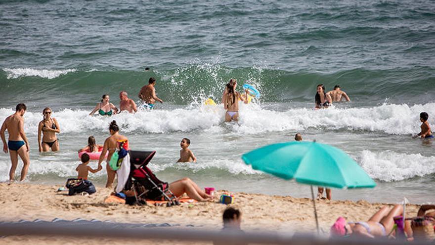 Baleares tendrá un verano más cálido de lo normal tras una primavera lluviosa