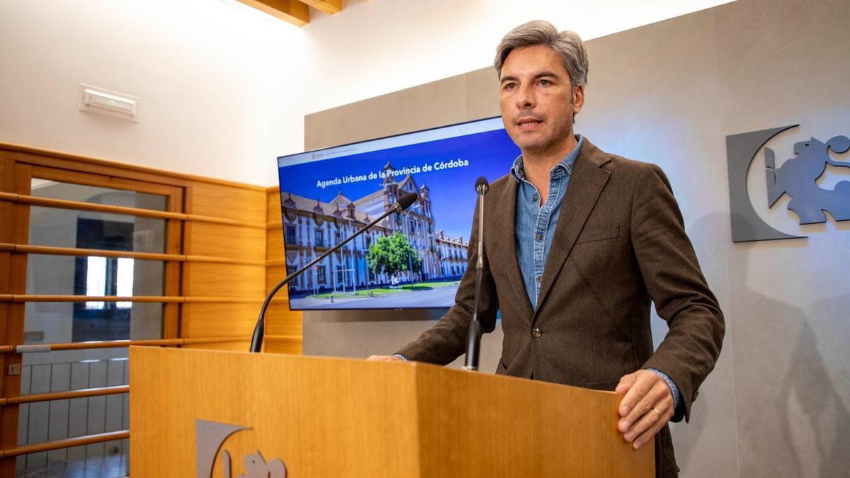 Andrés Lorite presenta la Agenda Urbana Provincial.