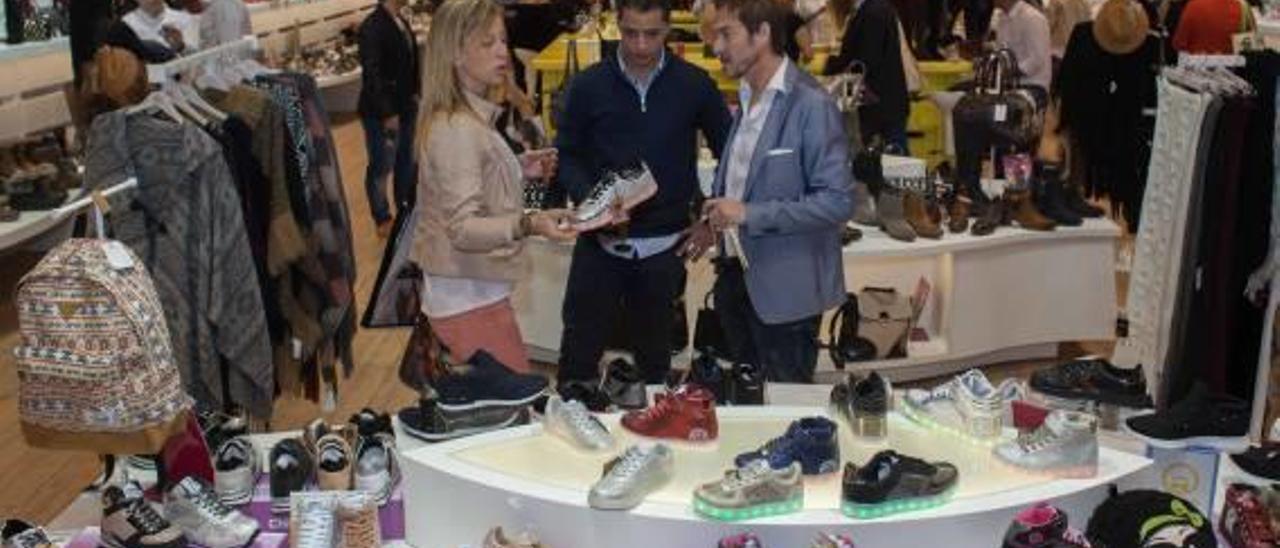 Un estand de una empresa de calzado de la provincia ayer en la nueva feria de Madrid, Momad Shoes.