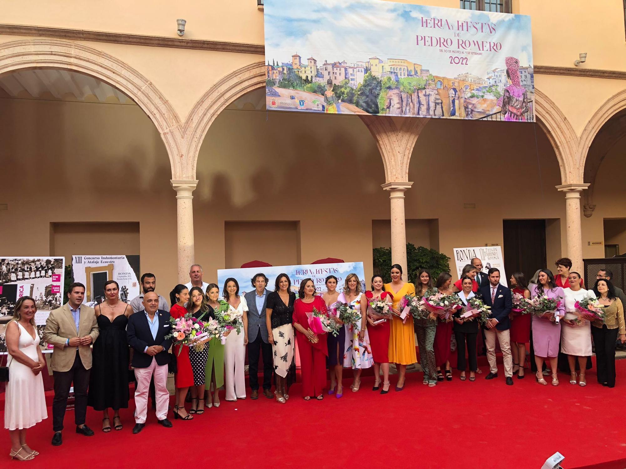 Nombramiento de la presidenta y las damas goyescas de la Feria y Fiestas de Pedro Romero.