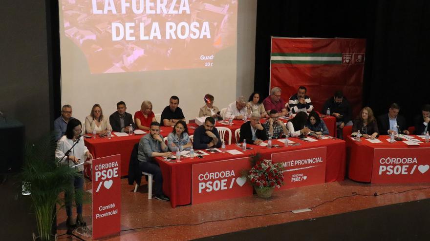 La secretaria general del PSOE de Córdoba, Rafi Crespín, en el Comité Provincial celebrado en Guadalcázar.