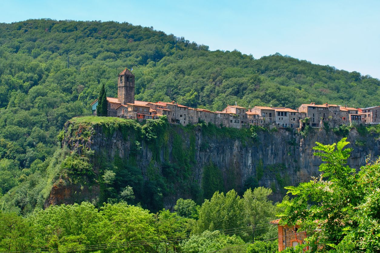 La panorámica de Castellfollit de la Roca