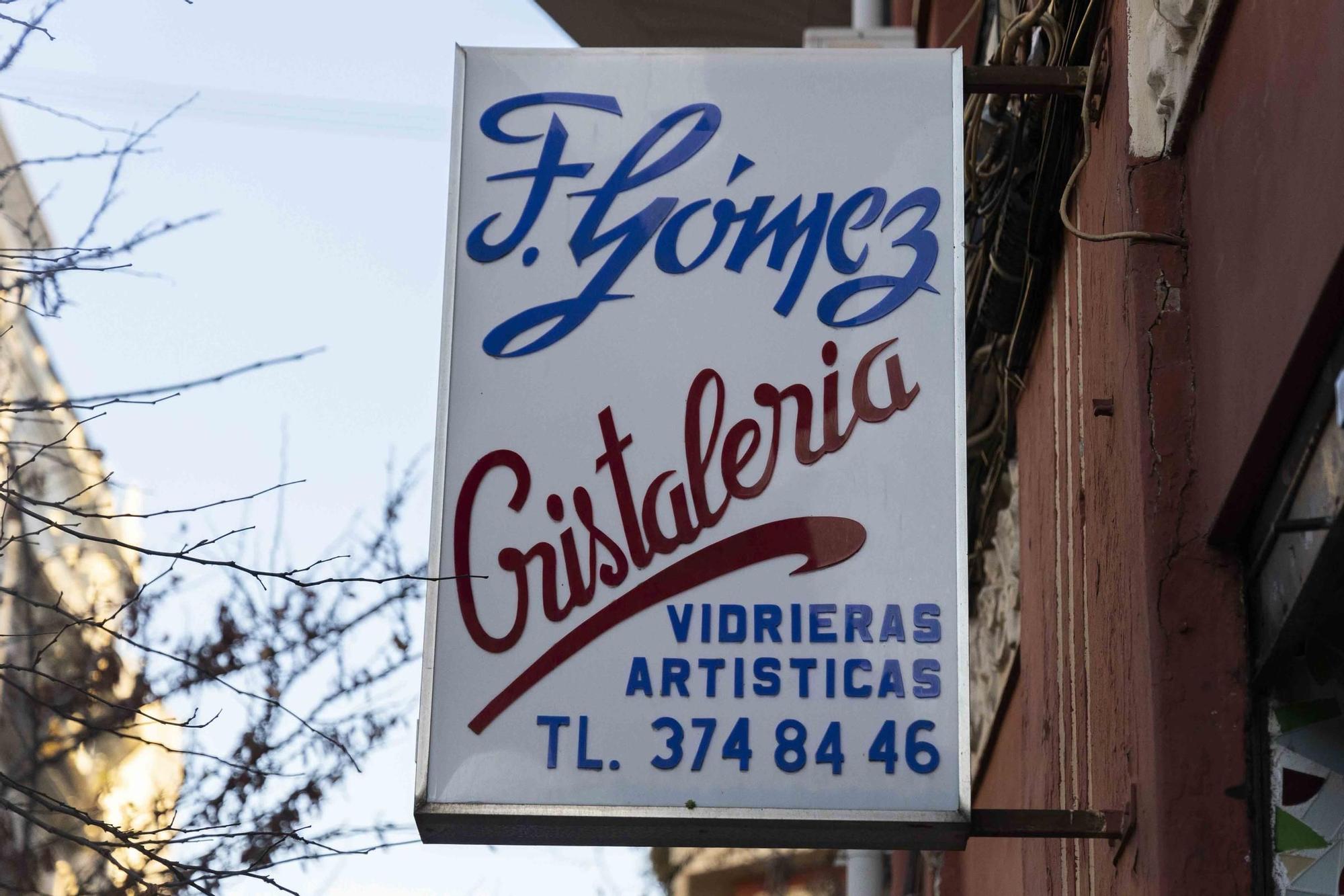 Carteles y tipografías antiguas de València (1)