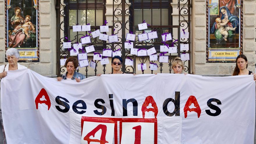 Gijón clama contra la violencia de género: "El machismo mata"