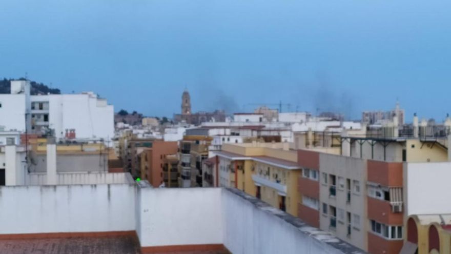 El humo se podía ver desde varios puntos de la ciudad.