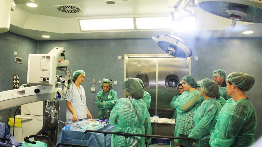 Los asistentes pudieron poner en práctica lo aprendido con un taller en el área quirúrgica.