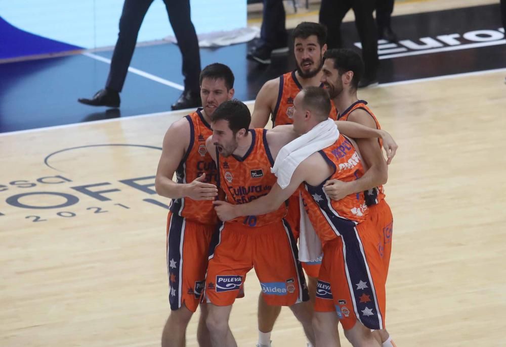 Valencia Basket Club vs TD Systems Baskonia . PlayOff