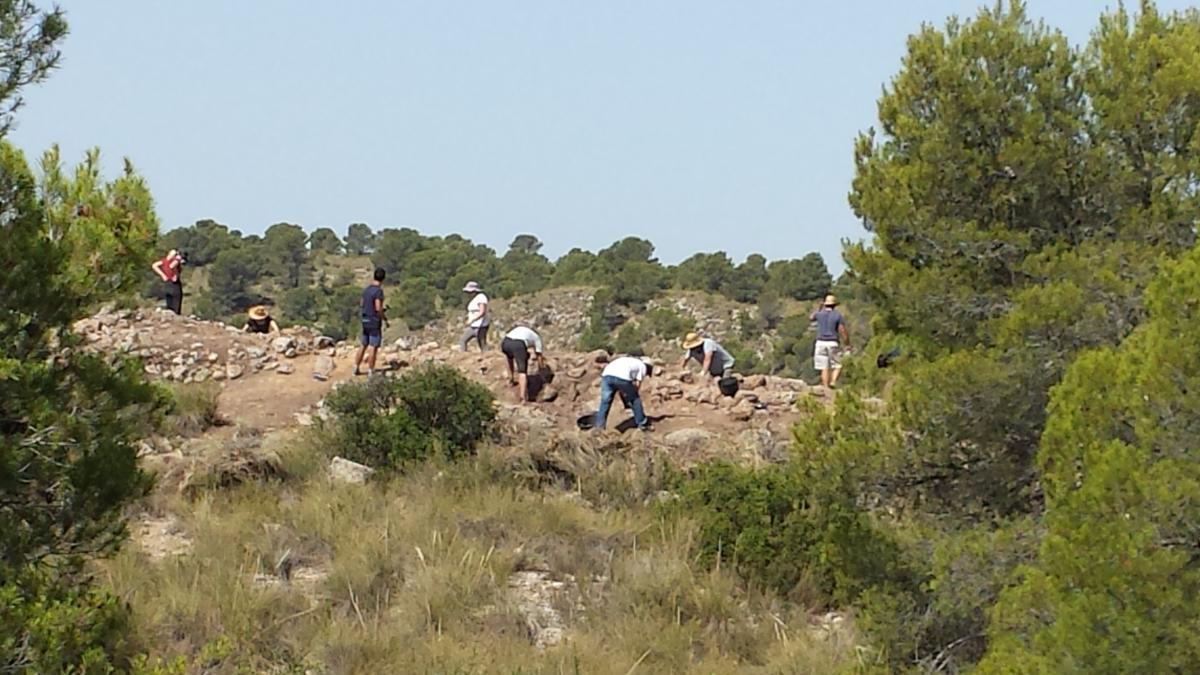 La Universidad de Alicante retoma las excavaciones sobre la cultura argárica