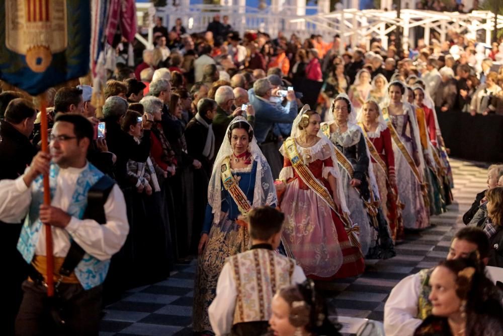 Ofrenda de flores en Benidorm