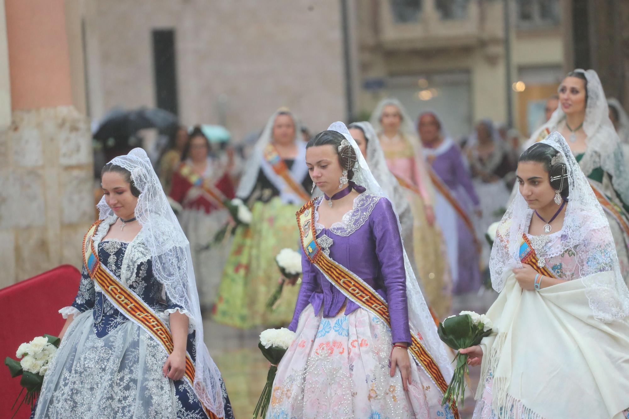 Búscate en el primer día de ofrenda por la calle de la Paz (entre las 18:00 a las 19:00 horas)