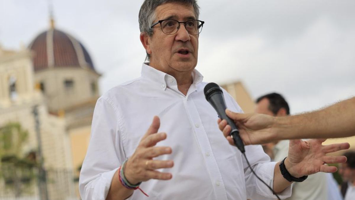 El PSOE acusa a Feijóo de ser un "hooligan" por no acudir a la apertura del año judicial y considera al PP "prácticamente antisistema"