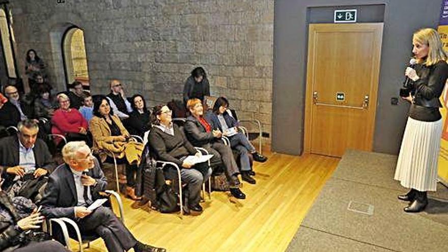 La presentació del segell, ahir, al CaixaForum Girona.