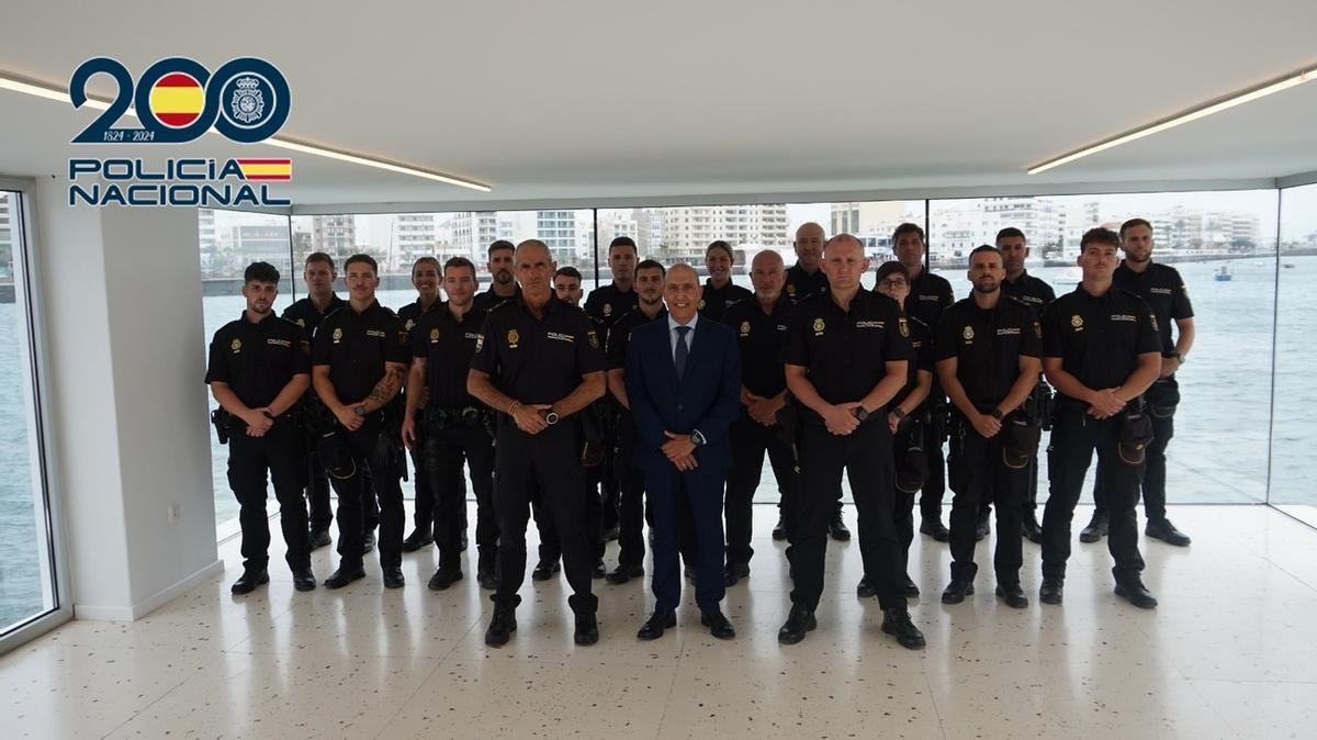 Incorporación de 176 policías nacionales a Canarias
