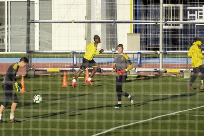 ENTRENAMIENTO DE LA UD LAS PALMAS