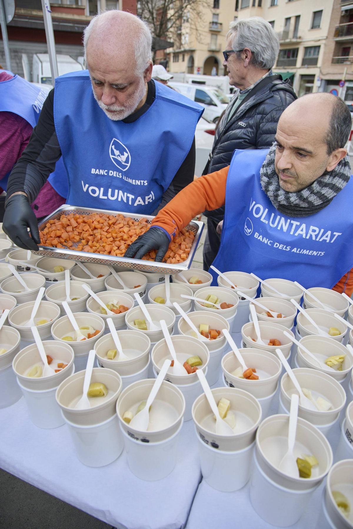 Les imatges de l'escudellada popular dels cuiners de Can Xapes a Girona
