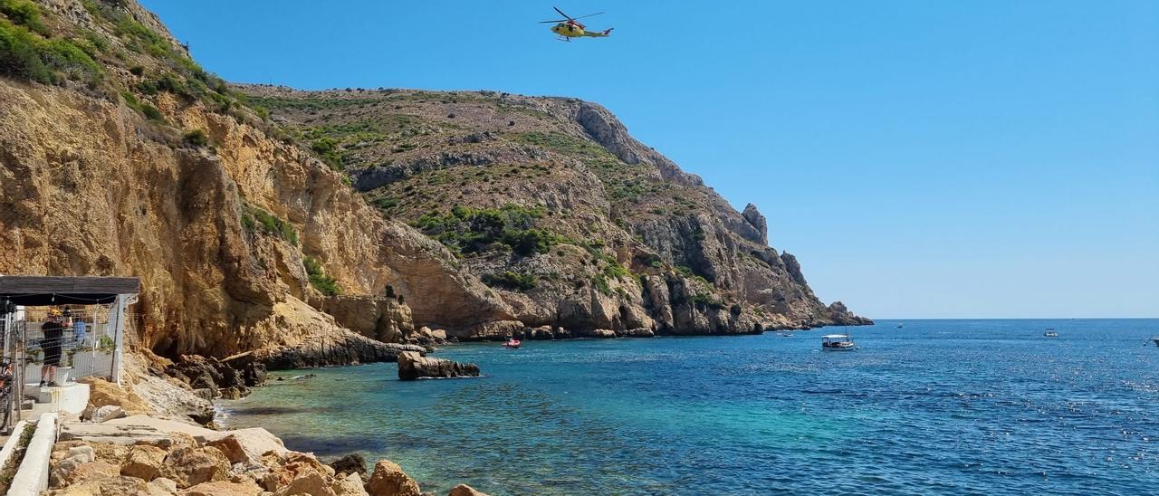 El grup de rescat ha evacuat el jove en helicòpter