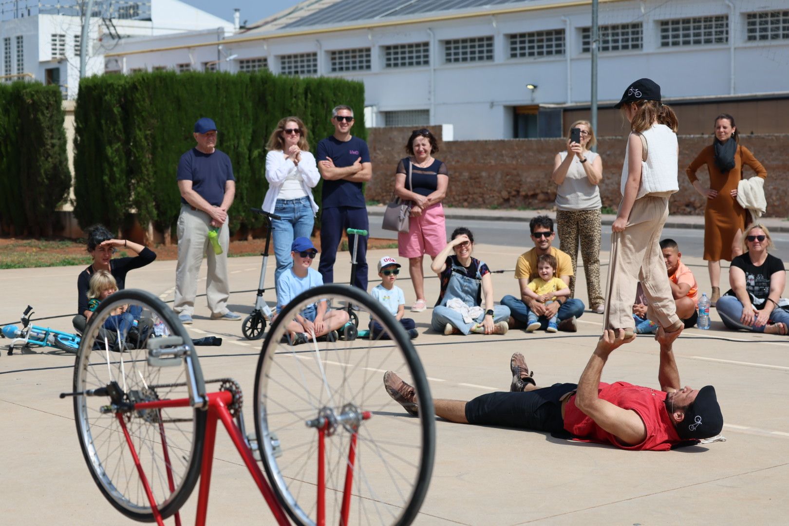 El Festival de Teatre de Carrer sigue llenando calles y plazas de Vila-real
