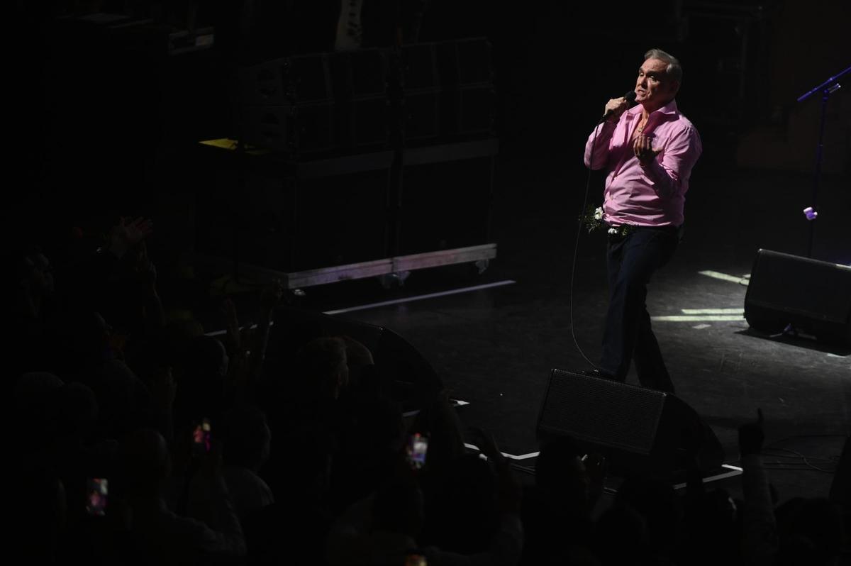 EN IMÁGENES | Concierto de Morrissey en la sala Mozart del Auditorio de Zaragoza