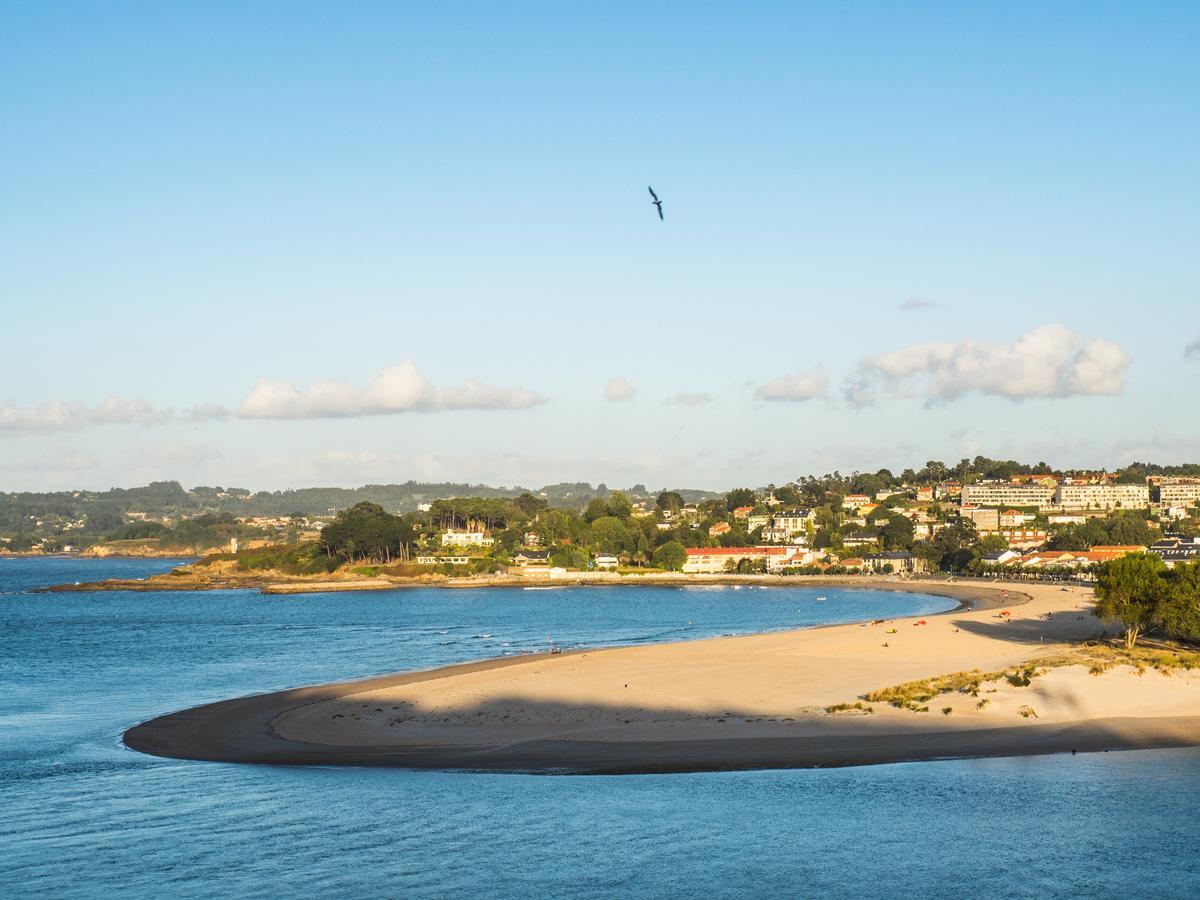Playa de Santa Cristina, Oleiros, Galicia.