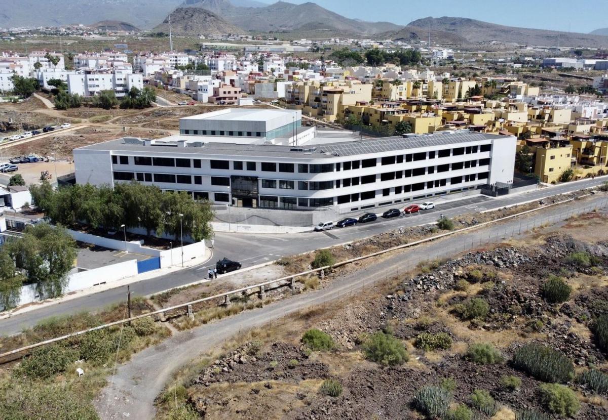 Instituto de Enseñanza Secundaria Parque de la Reina, en Arona.