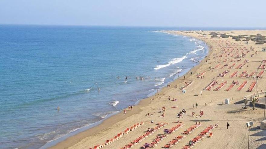 El conductor que atropelló a la turista que tomaba el sol en una playa de Gran Canaria, investigado por delito imprudente