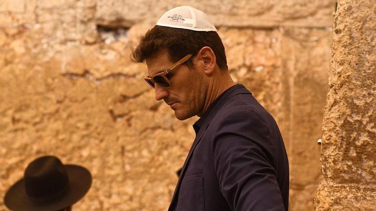 Iker Casillas visita Israel.