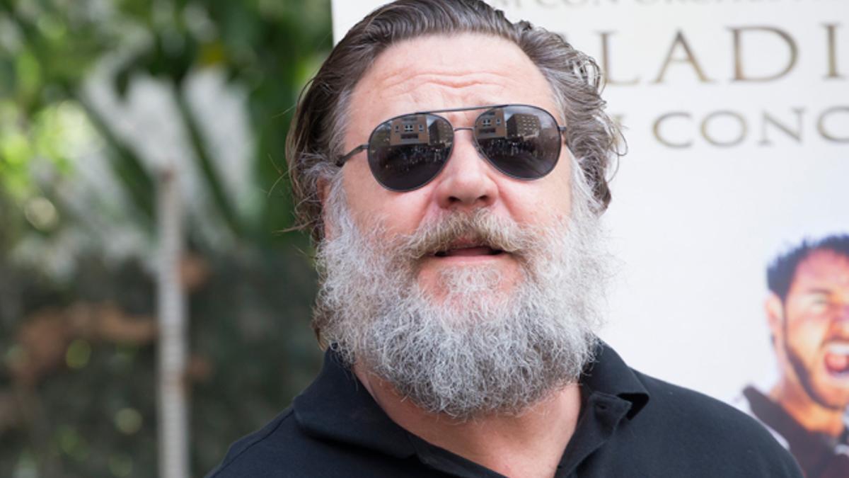 Russell Crowe, muy avejentado en Roma