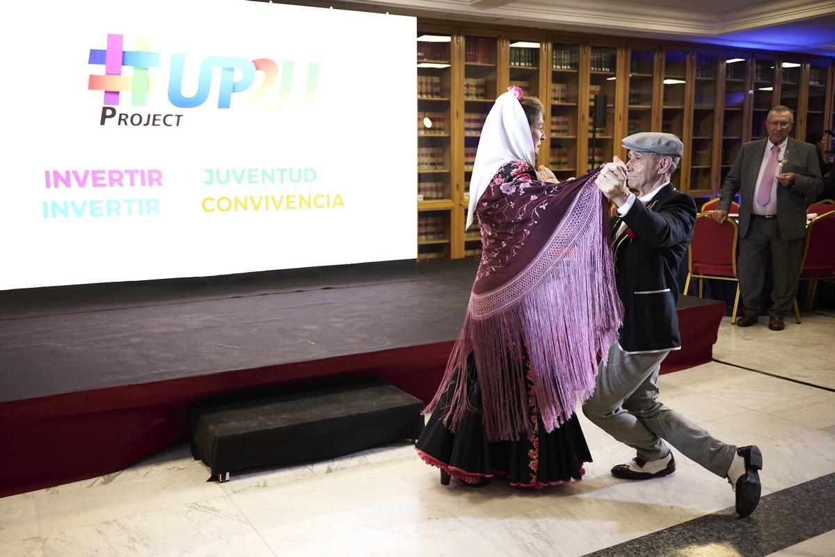Cena Solidaria de #UP2U Project