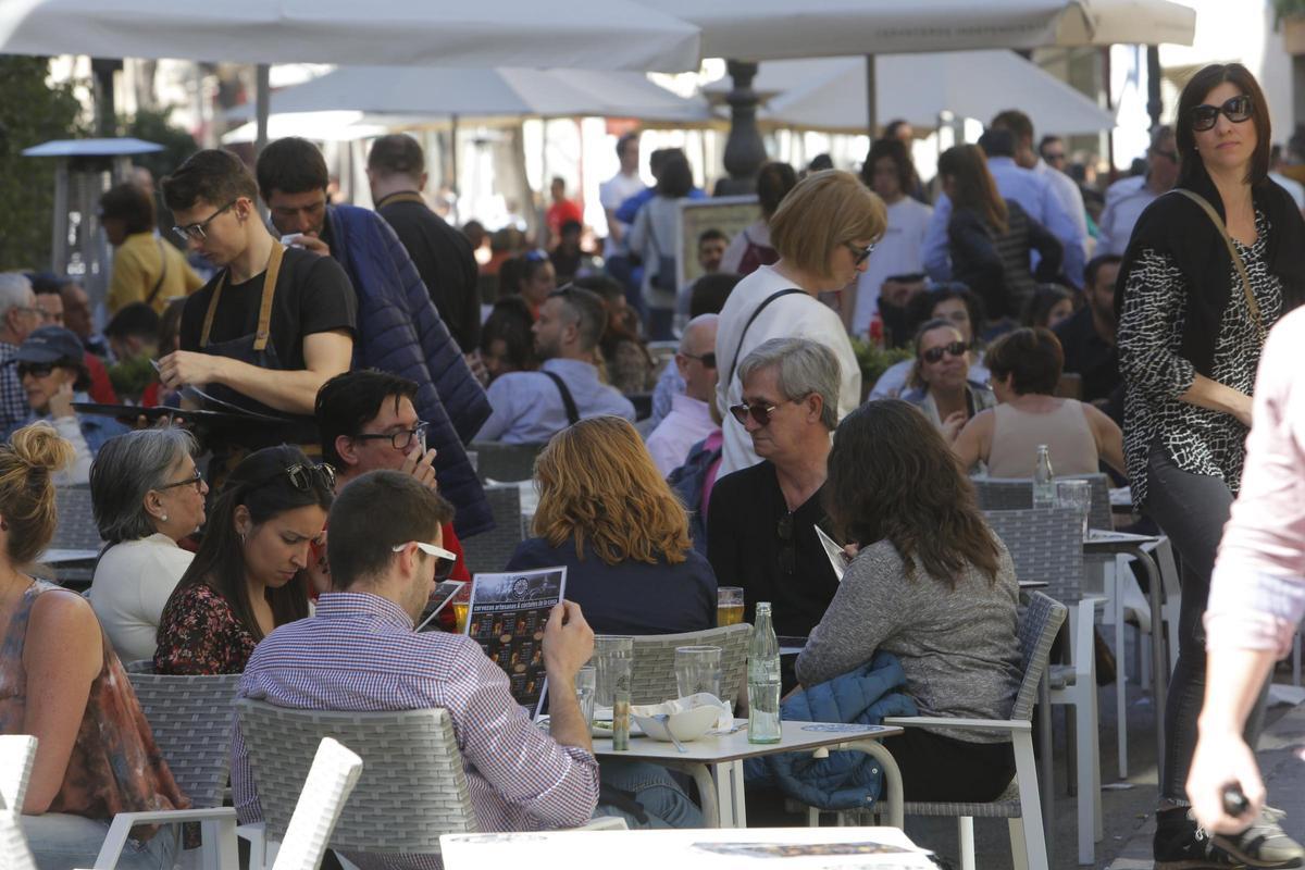 Las Fallas son un acicate para las contrataciones en febrero y marzo