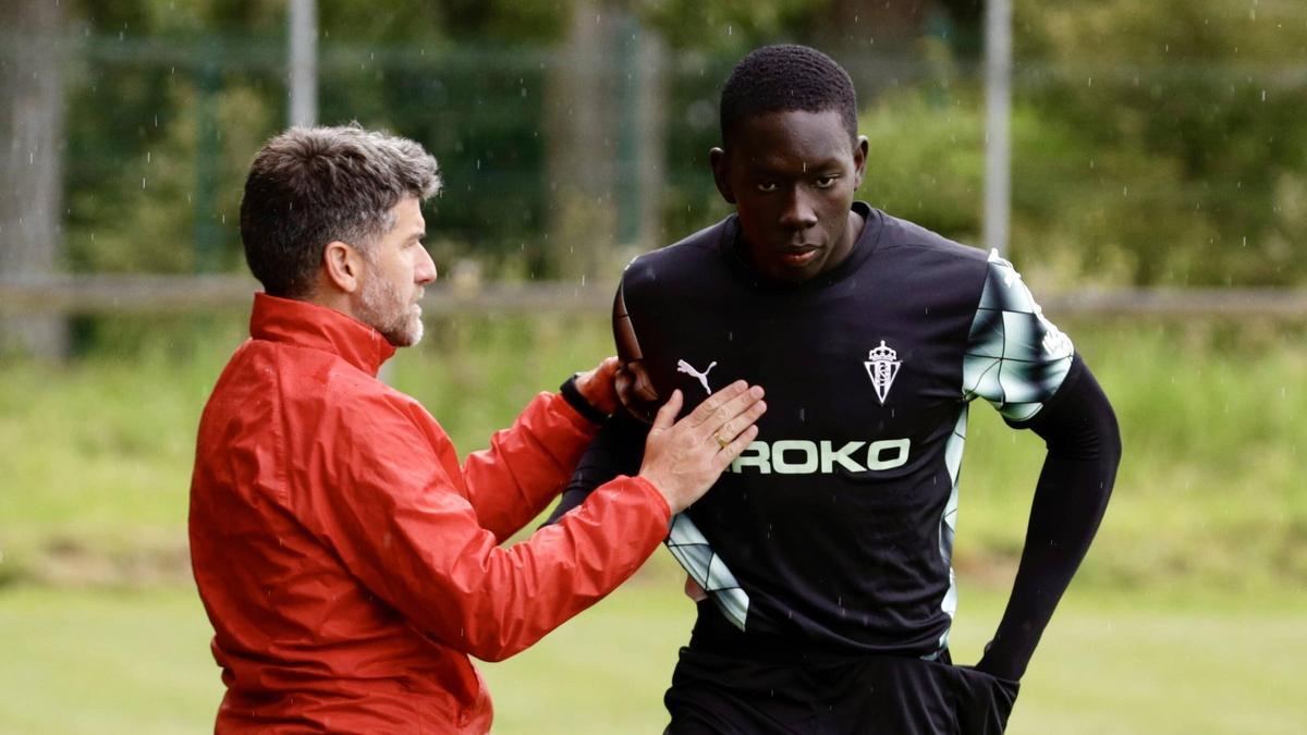 Samu Baños, con Amadou.