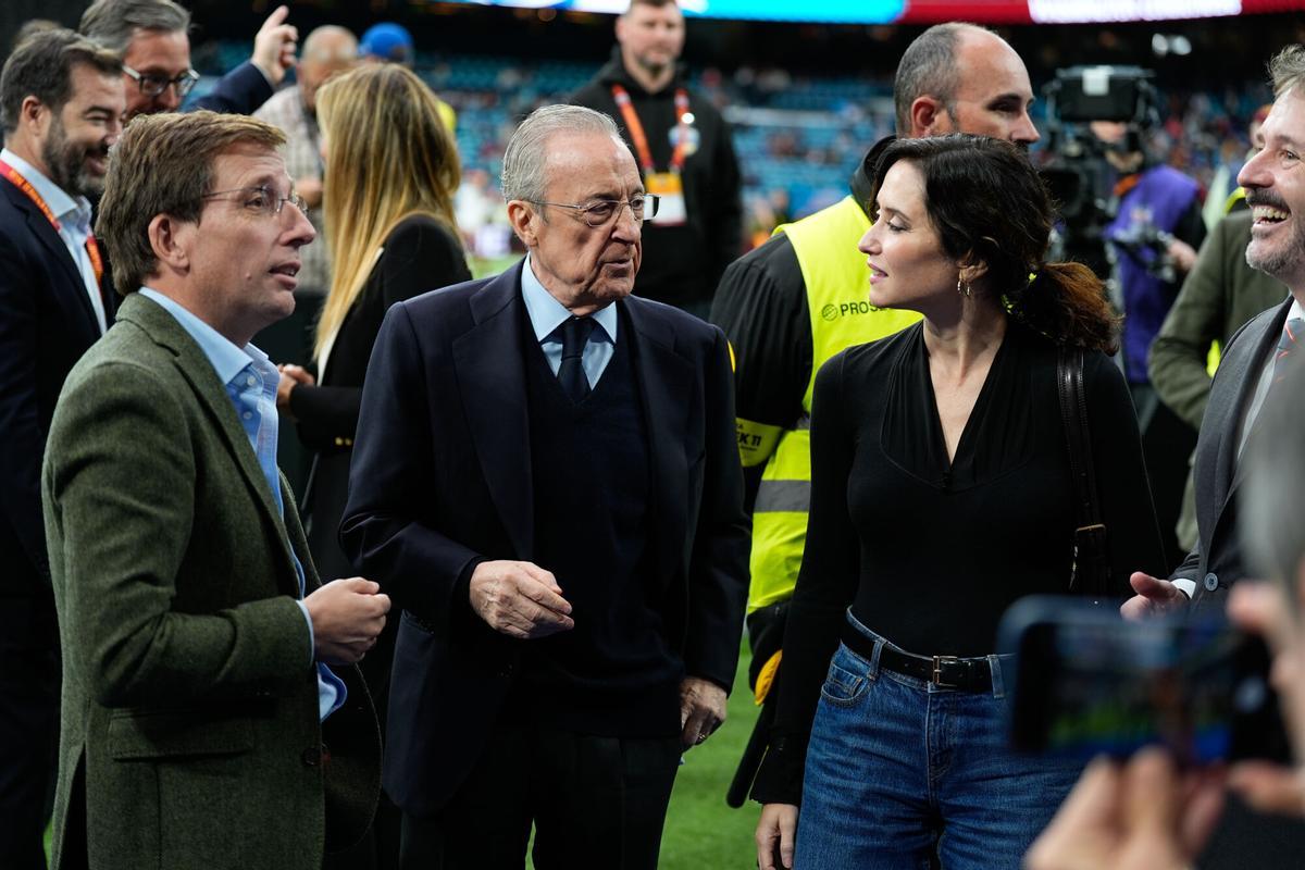 Els socis, molestos amb Florentino per no celebrar la ‘preassemblea’