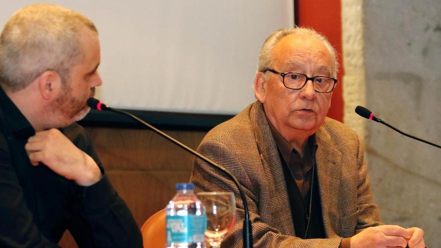 Muere en Santiago el historiador Justo Beramendi, expresidente del Museo do Pobo Galego