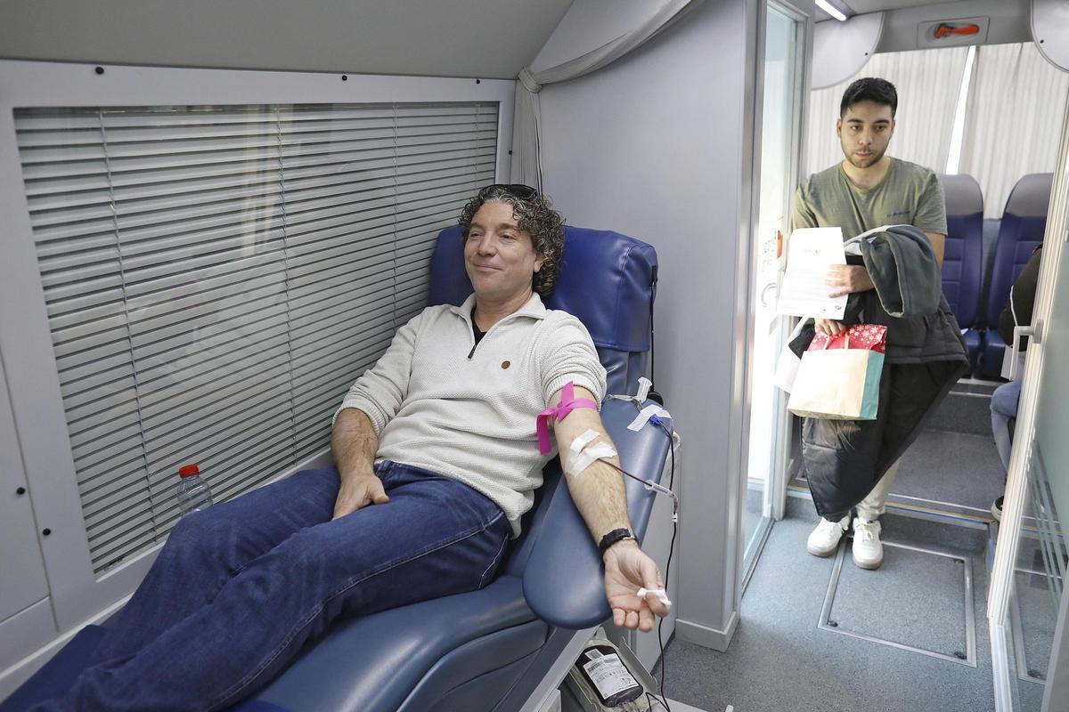 Les fotos de la campanya de donació de sang a Girona prèvia al Nadal