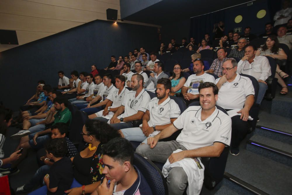 Entrega de premios en el Club Información