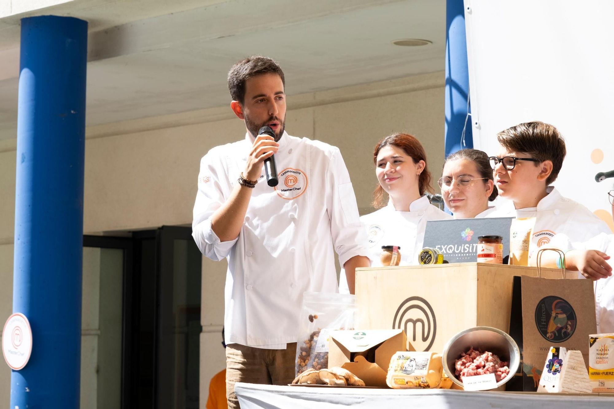 El cocinero Jonatan Garrote presume de los alimentos zamoranos en el campamento Master Chef