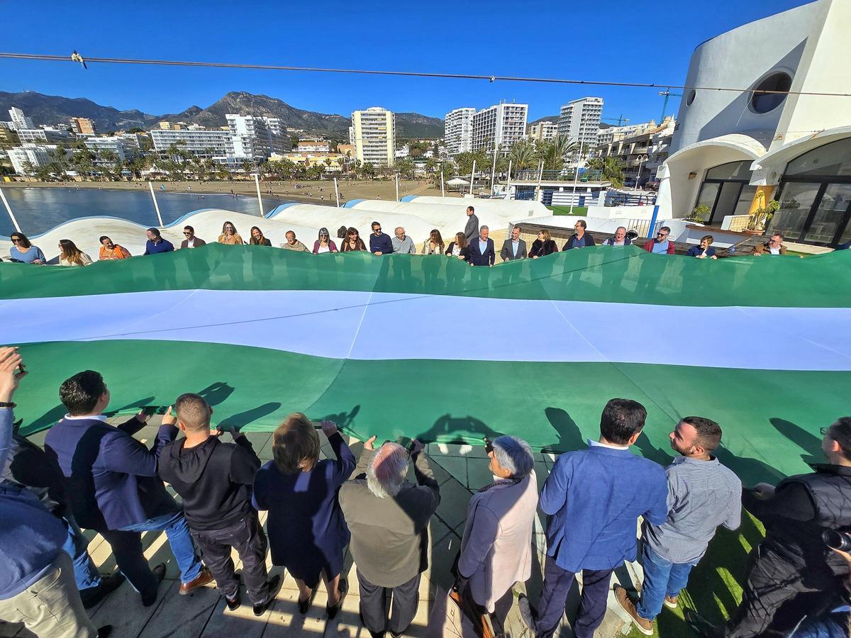 Acto del PP en Benalmádena por el Día de Andalucía.