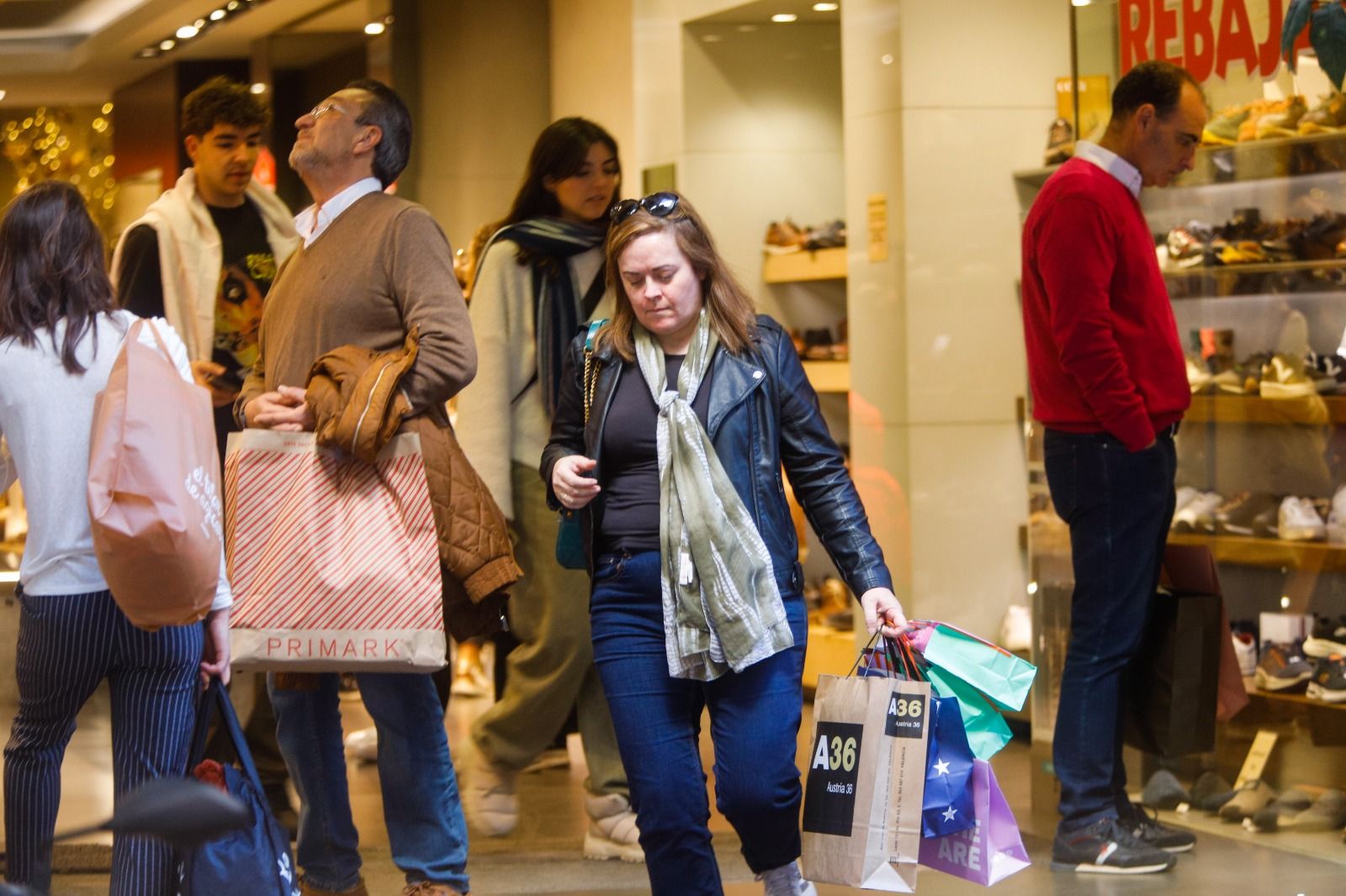 València, a rebosar con las compras de última hora