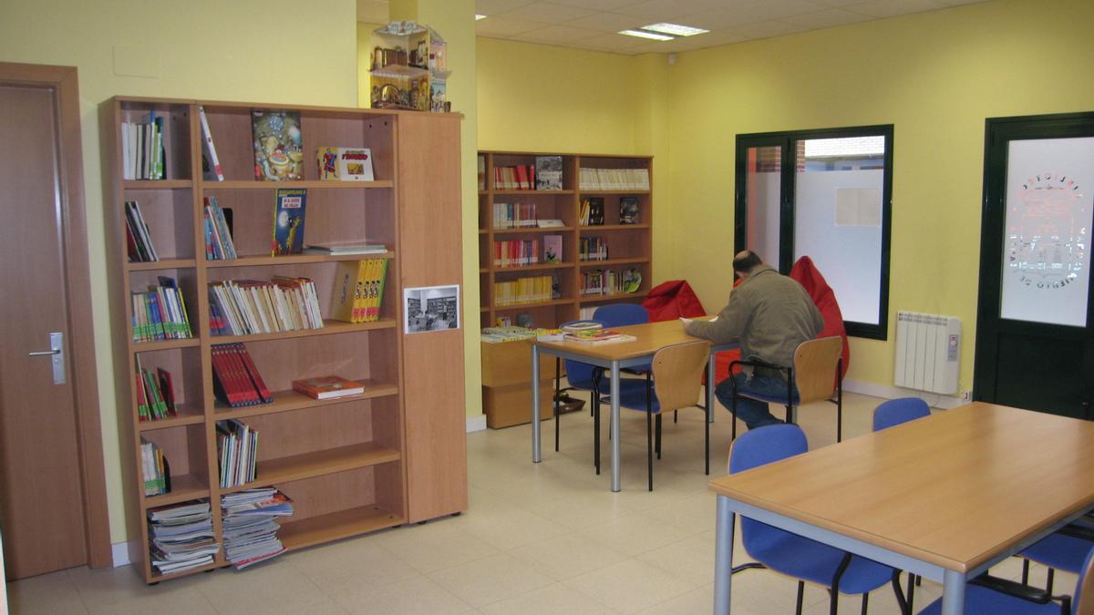 Libros infantiles en la biblioteca de Lugo de Llanera