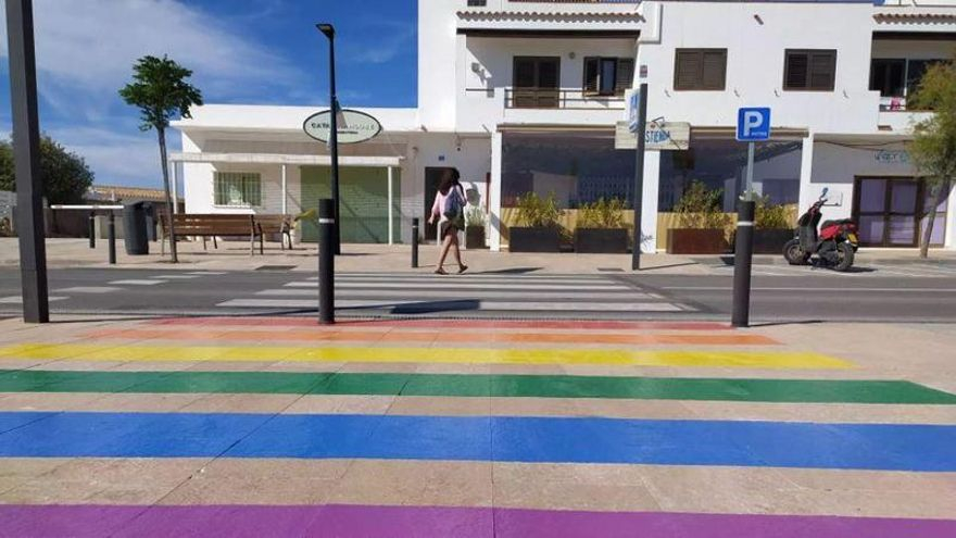 Formentera presenta una jornada de escalada para el Día Internacional de Acción por la Despatologización Trans