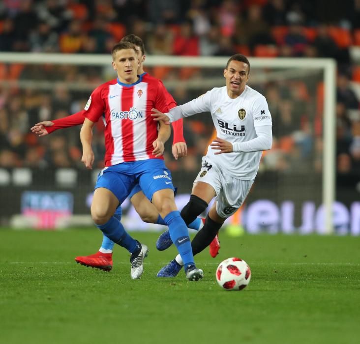 Valencia CF - Sporting de Gijón, en imágenes